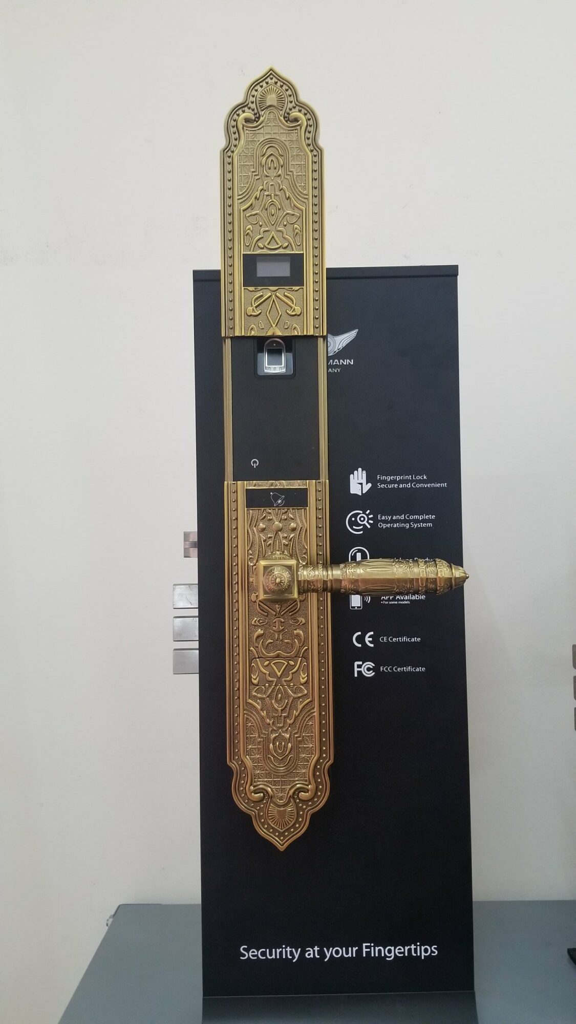 Khóa cổ điển Vân Tay Komann K1108AD 12 Khóa cổ điển Vân Tay Komann K1108AD