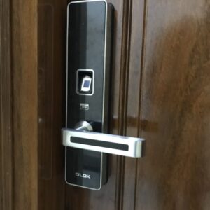 Khóa cửa vân tay O'LOK H7900 7 z2269063966033 d1b84605ea452bc011bb5d995f772f64