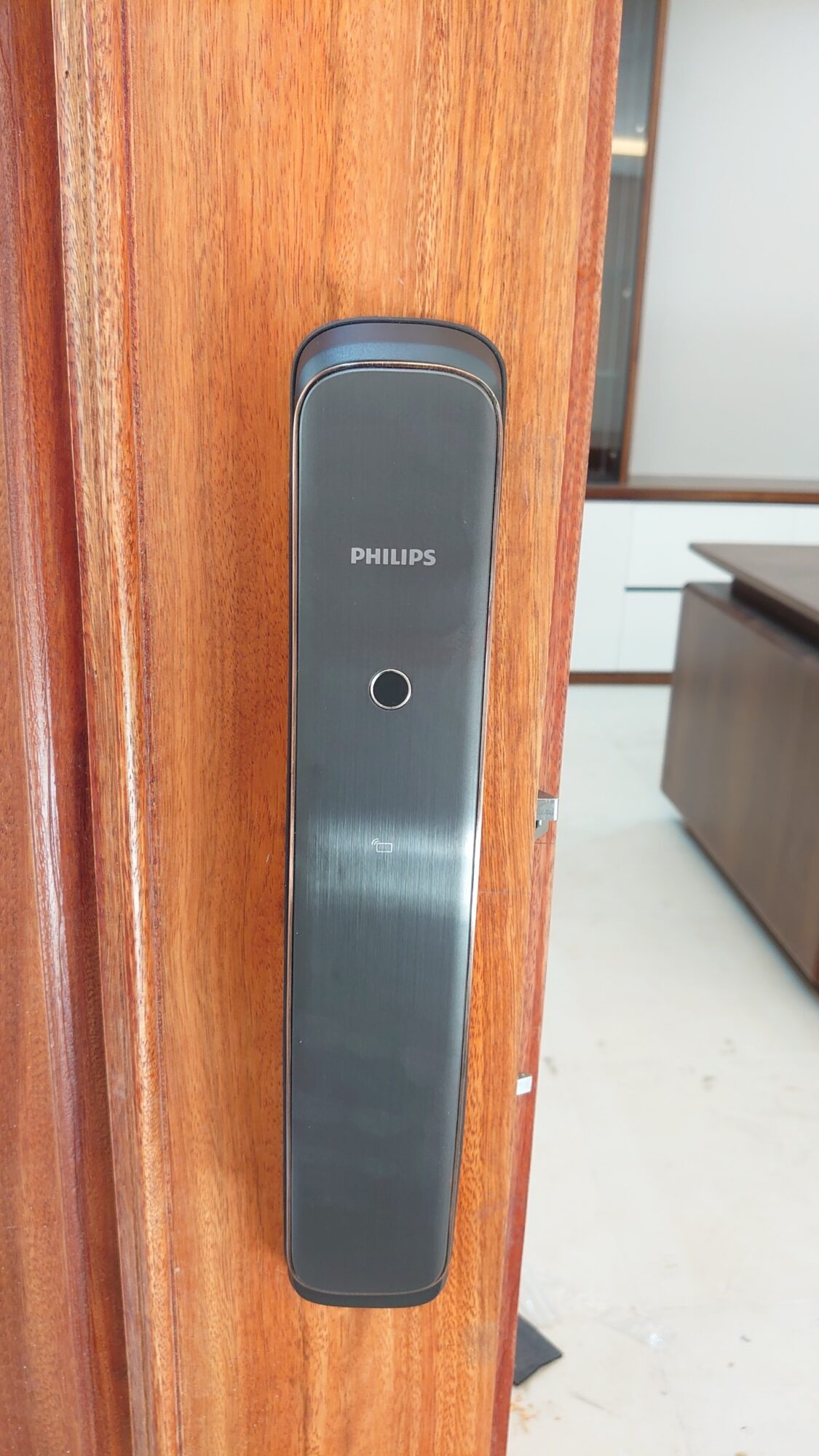 Philips 702E 1